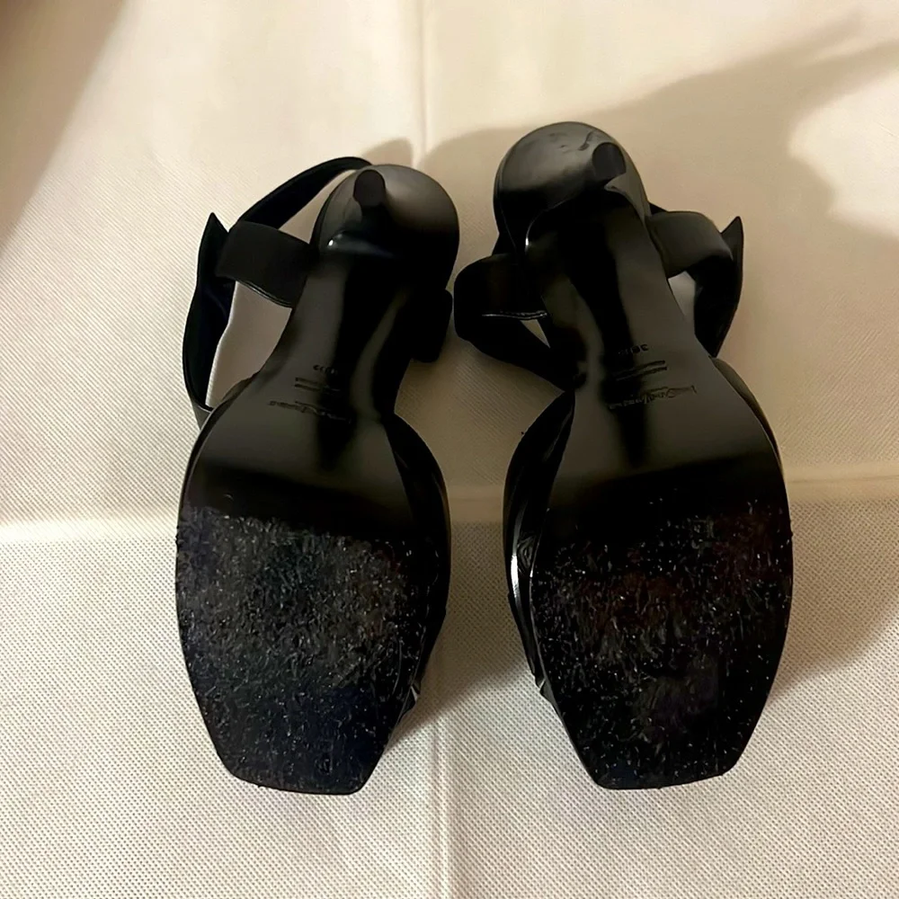 Yves Saint Laurent Black Strappy Heels. Size 38.5/7.5 Like New.